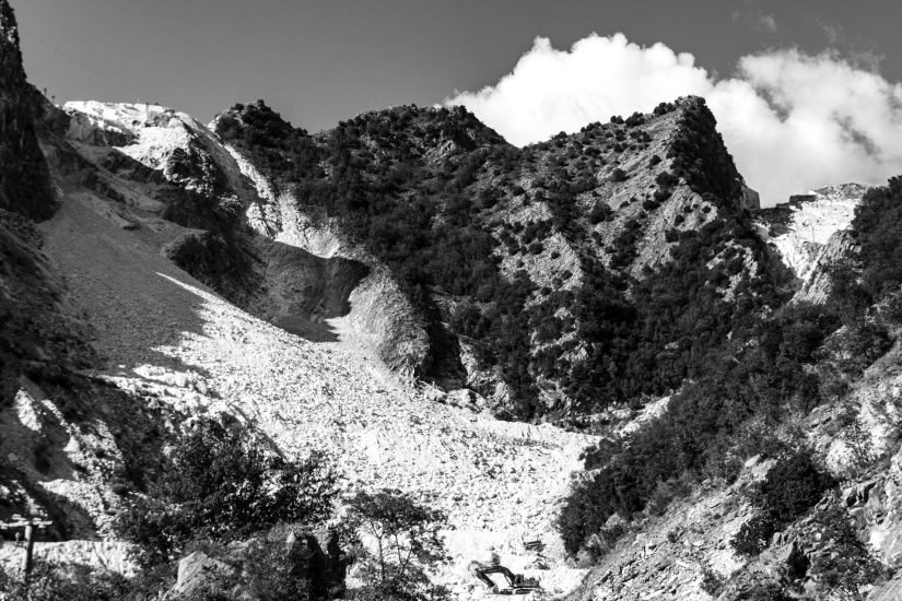 L1027641sw